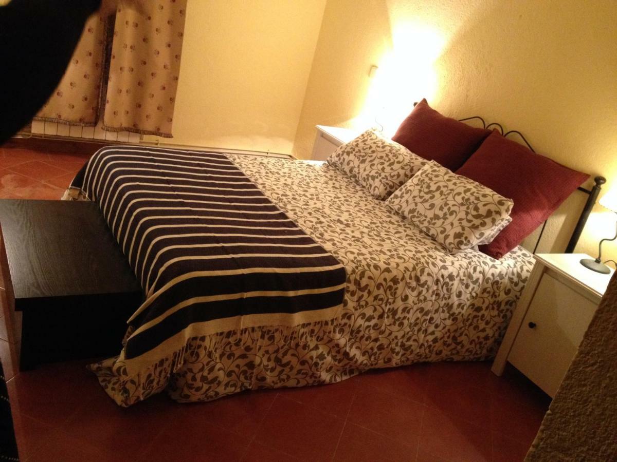 Casa Lola Bed & Breakfast Pelegrina Luaran gambar