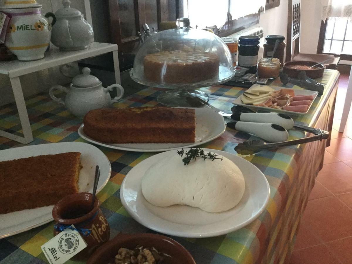 Casa Lola Bed & Breakfast Pelegrina Luaran gambar